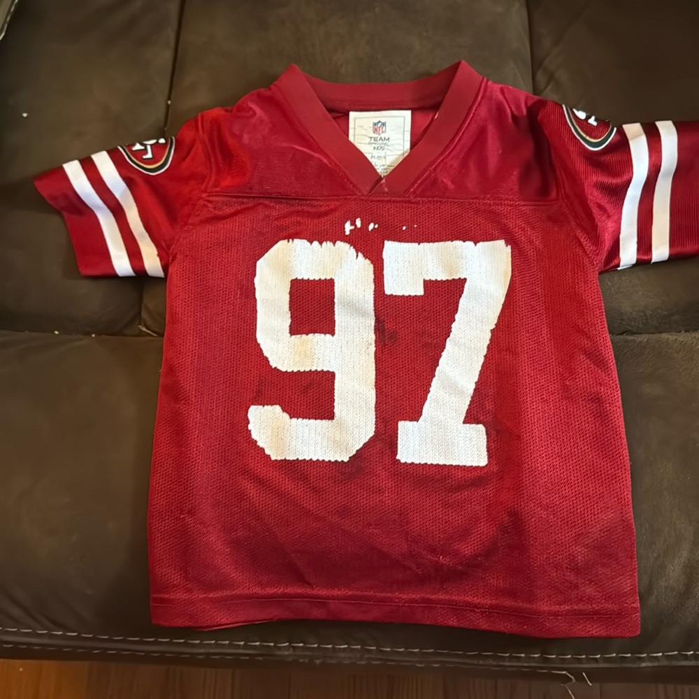 Boys 3T Nick Bosa jersey